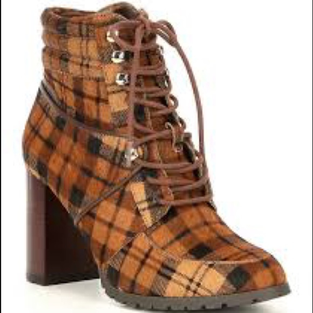 Antonio Melani Grayciee Plaid boots plaidmltwood size 6
